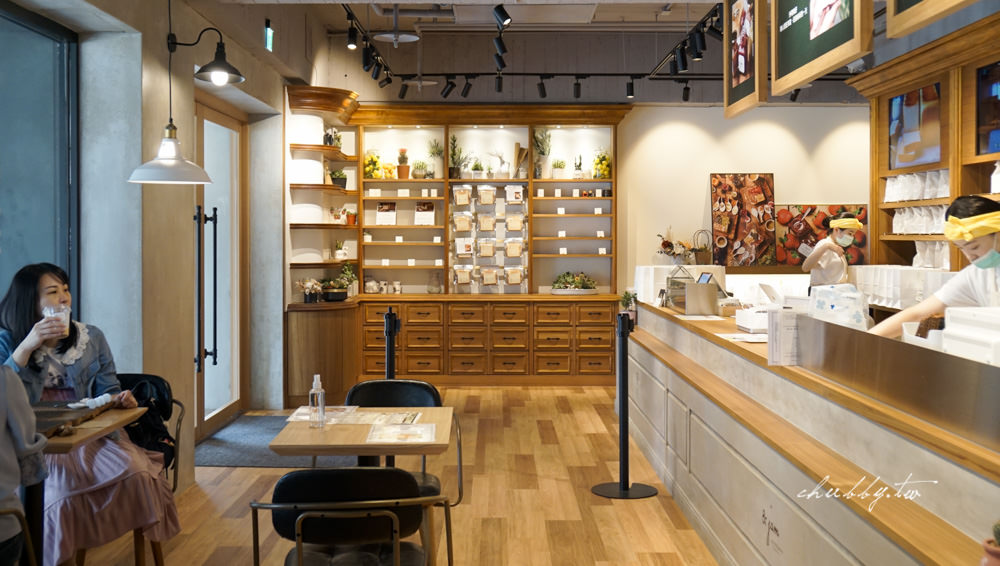 日本人氣生吐司「嵜 SAKImoto Bakery」台北旗艦店初訪心得：吐司還可以，果醬必需買！