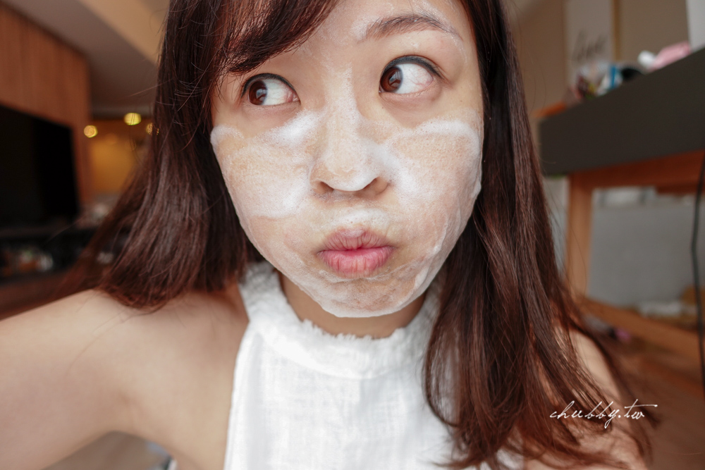 PoProro溫感洗臉機開箱心得：洗臉機真的有效嗎?我的臉真的變亮了！