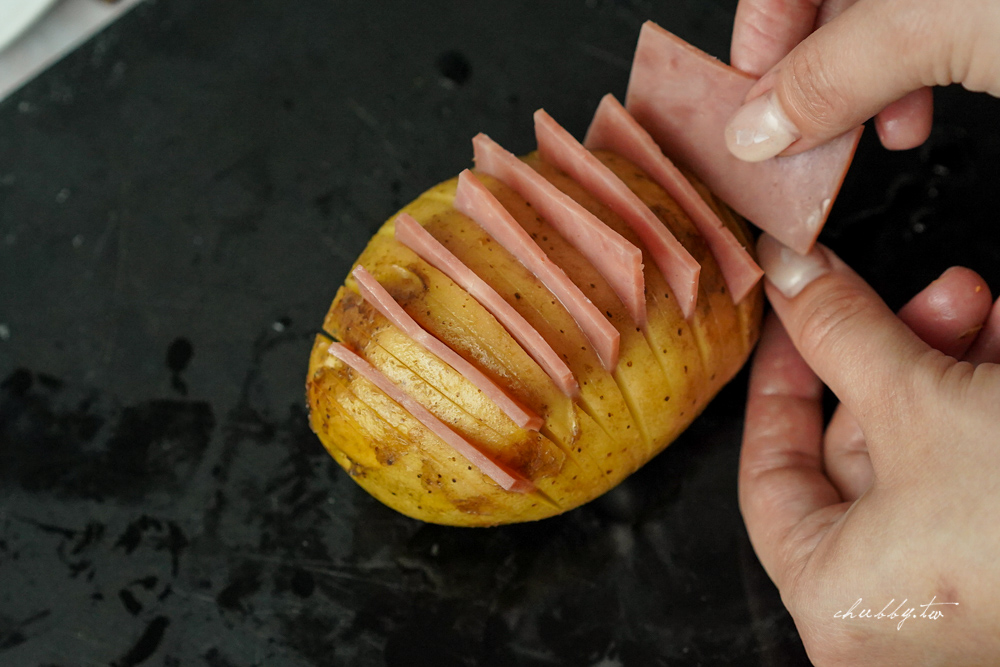 Sengoku Aladdin千石阿拉丁烤箱食譜分享：手揉牛奶麵包食譜,香蔥土司,風琴馬鈴薯,檸檬蘆筍烤鮭魚,免預熱！0.2秒瞬熱的神奇烤箱