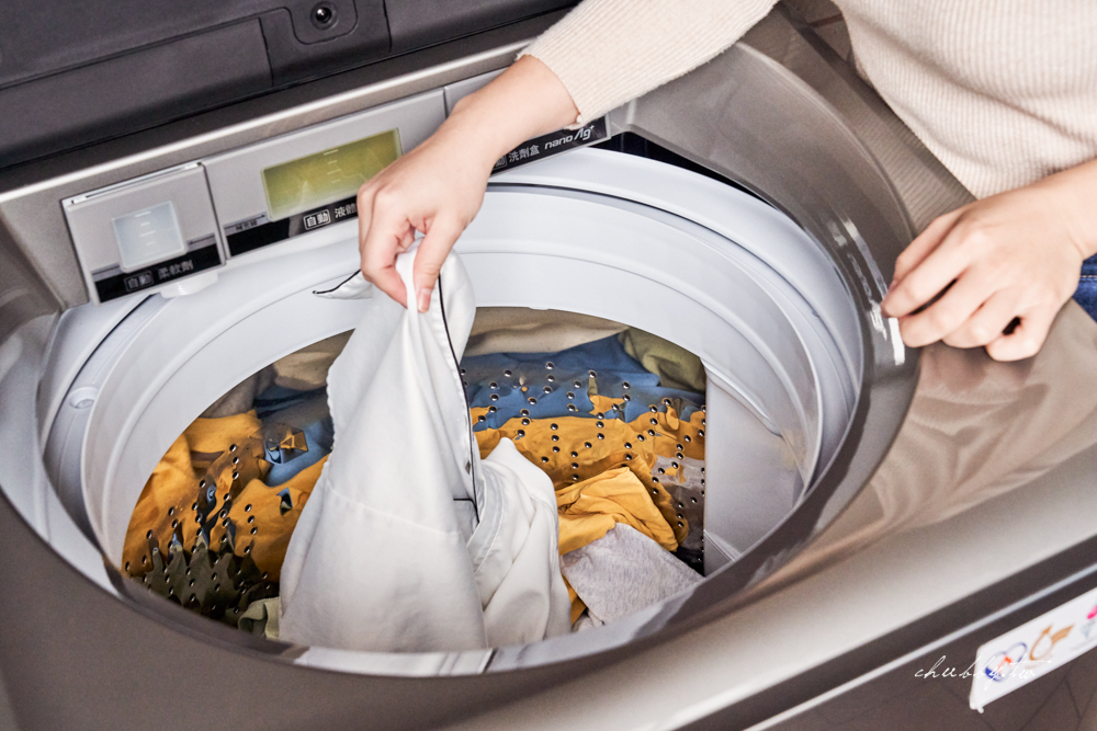 PanasonicNA-V190NMS直立洗衣機開箱心得：洗衣機還是直立式的好？洗劑量自動精準投入+雙渦輪強淨水流好安心